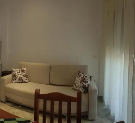Appartement Tirona